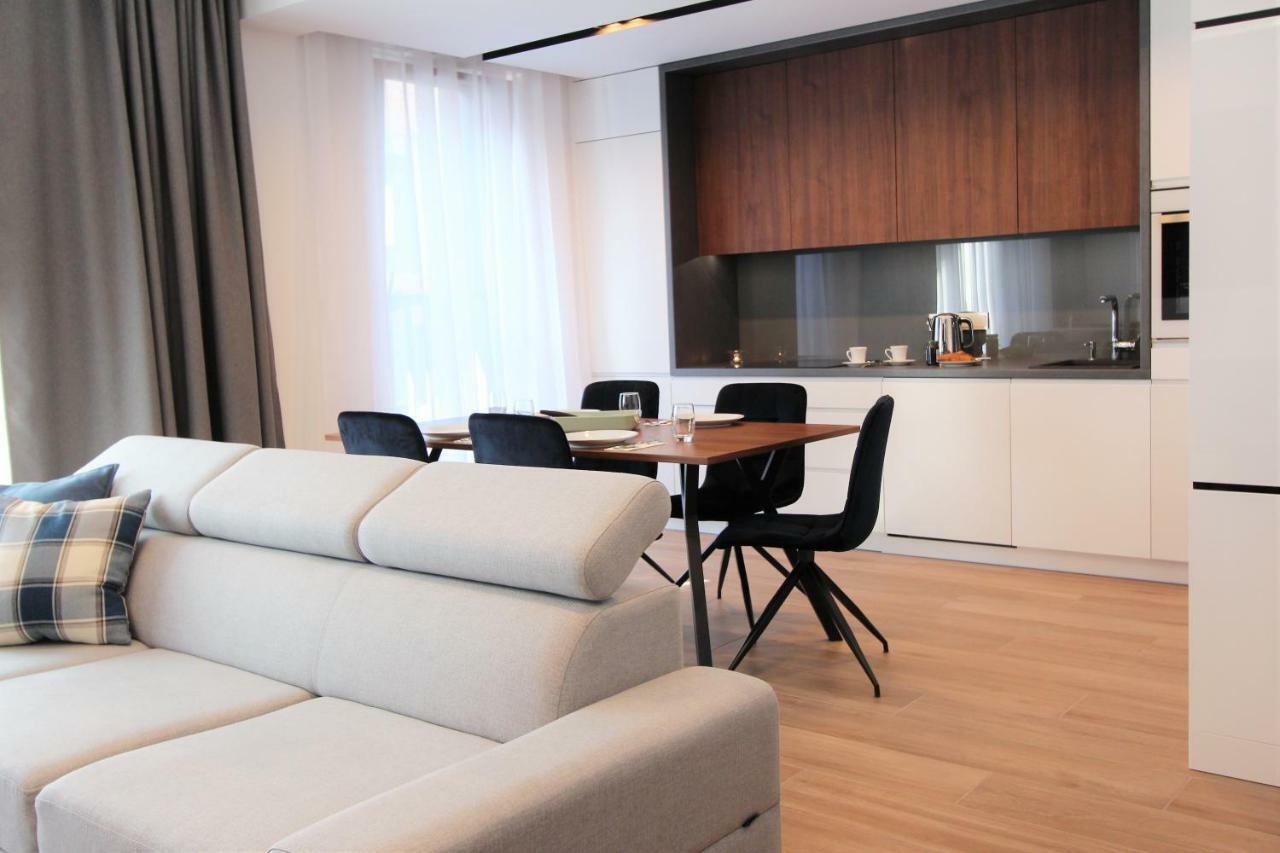 Lubicz Luxury Apartment คราคูฟ ภายนอก รูปภาพ